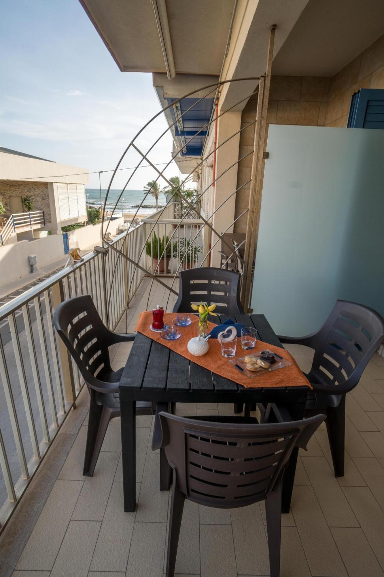 Caposud - Appartamento Salgari Marina di Ragusa Exterior foto